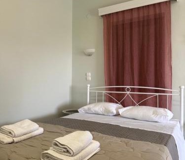 Kiparissia Apartment | Odysseas rooms