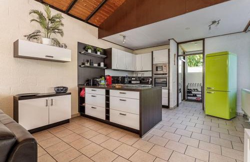Kortgene House | Oemoemenoe - 6 pers - sauna - optionele Jacuzzi beschikbaar sep tm jun