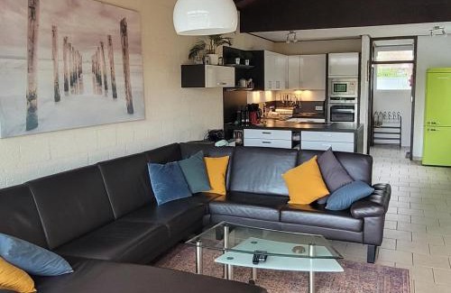 Kortgene House | Oemoemenoe - 6 pers - sauna - optionele Jacuzzi beschikbaar sep tm jun