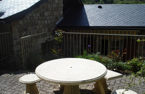 Millau Cottage | Of Character cottage Near Millau In Charming Village in Saint-Leons