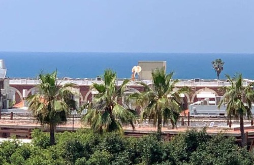 Jaffa Apartment | Ofek's place - Jaffa Courts