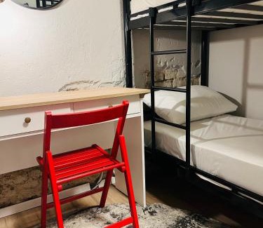 Florentin Hostel | Ofek's place - Midtown TLV