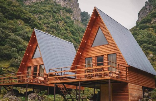 Kazbegi Cabin | Off Inn Kazbegi - cottages