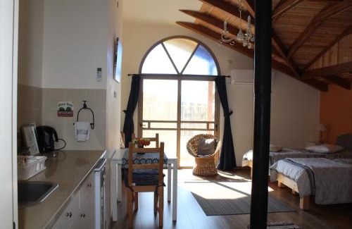 Artists Colony House | Off The Square
