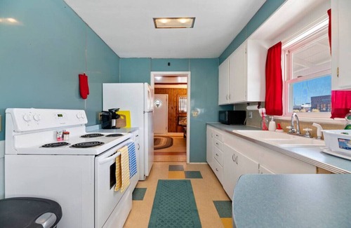 Spearfish Apartment | Office at L Rancho Spearfish