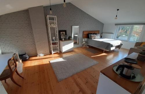 Huy Bed & Breakfast | Office des bons enfants