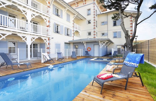 Mimizan-Plage Condo | Offre été ! Appartement cosy + Piscine extérieure