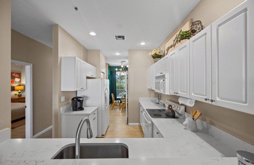 Naples Condo | Offseason 2025 discounts! A perfect golfing get away in Lely Resort!