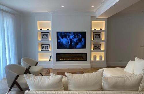 El Ensanche Zona Nuova Apartment | oh la life! at the top