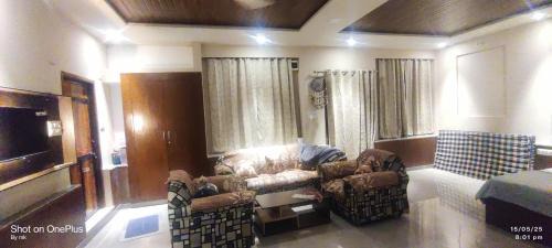 Lake Swaroop Sagar Apartment | Oh lovely Lake