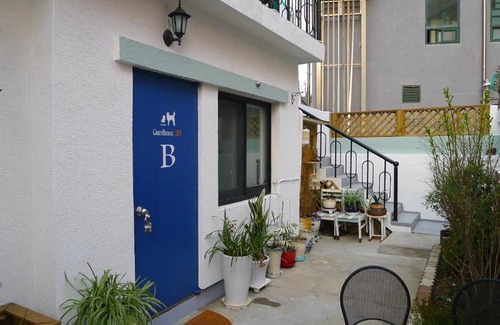 Cheongunhyoja-dong House | Oh My Guesthouse