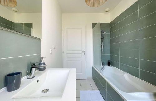 Bourges Apartment | OIQIA Berry