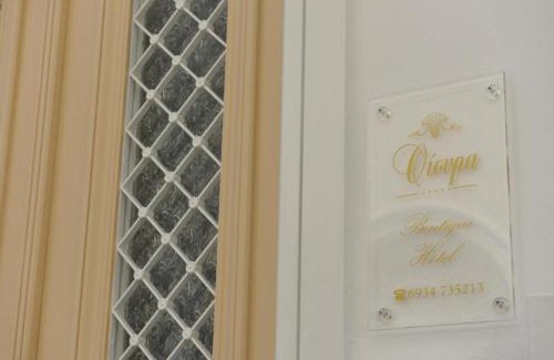Ermoupoli House | Oisyra Boutique Suites