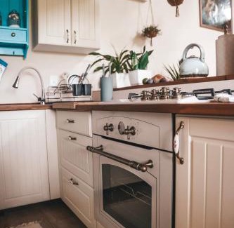 Wola Kalinowska Apartment | Ojcowski Zakątek-domek z balią oraz drewniany domek do wynajęcia