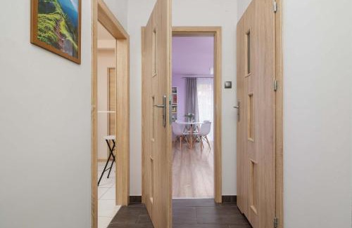 Biezanow - Prokocim Apartment | Okólna Cozy Apartment Remote Work by Noclegi Renters