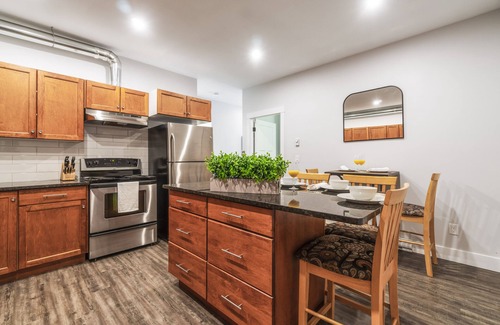 Vernon Apartment | Okanagan Lakeview Oasis, 2 Bed, 2 Bath, Sleeps 6