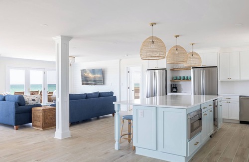 Emerald Isle House | Okeanos - Oceanfront Wonder! 8BR, 7.5BA - Emerald Isle