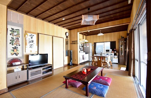 Gabusoka House | Okinawa vintage house renovated Whole private/Nago Okinawa