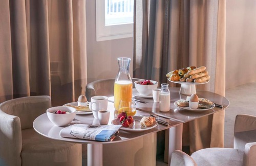 10th Arrondissement Hotel | OKKO Hotels Paris Gare de l'Est