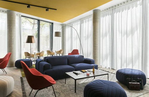 Quartier de Javel Hotel | OKKO Hotels Paris Porte de Versailles