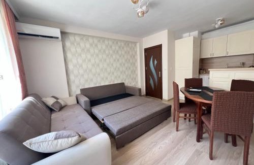 Odesos Apartment | OKOLCHITSA - Stylish and Cozy Apartment