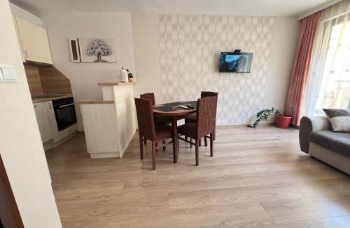Odesos Apartment | OKOLCHITSA - Stylish and Cozy Apartment