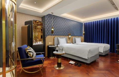 Central District Hotel | OKU Hotel