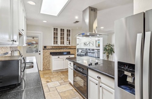 Village Grove House | Ol’ town Scottsdale with heated pool