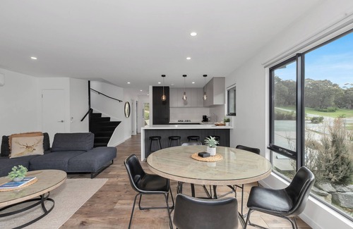 Crackenback Ski Chalet | OLA Chalet - Lake Crackenback Resort and Spa