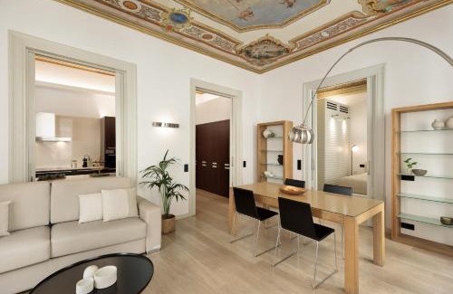 Gothic Quarter Apartment | Ola Living Portaferrissa