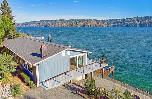 Olalla Cottage | Olalla Bay Cottage Like Being on a Ship on the Ocean