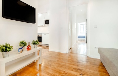 Santa Maria Maior Apartment | Olarias Terrace Lisbon II