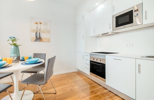 Santa Maria Maior Apartment | Olarias Terrace Lisbon II