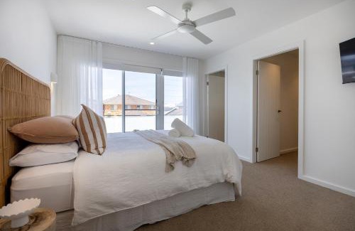 Anna Bay Villa | Olas Villa 2 - Plunge Pool & Walk to Beach