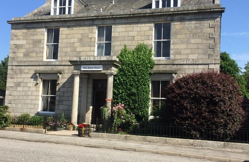 Old Deer Bed & Breakfast | Old Bank house
