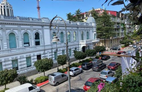 Old Boulevard Apartment | old batumi residence