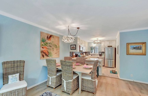 Saint Simons Island Condo | Old Bay Hideaway -3 bed/2.5 bath gorgeously decorated
