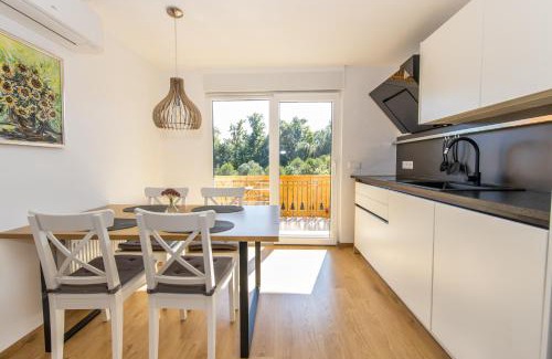 Bled Apartment | Old Boatman's House