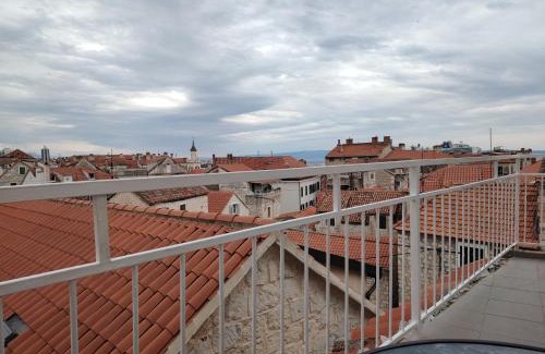 Split Apartment | Old city Varoš amazing view