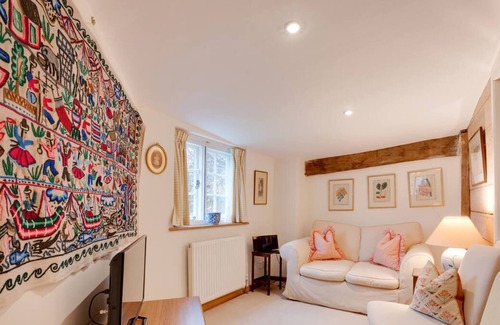 Sissinghurst House | Old Cobblers Cottage at Kings Head House