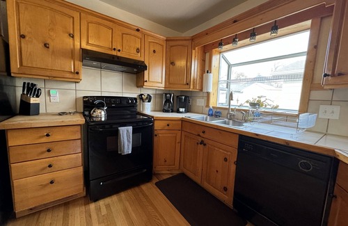 Colorado Springs House | Old Colorado City Gem