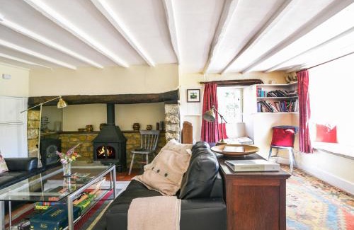 Whitchurch Canonicorum House | Old Cross Cottage