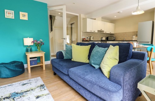 Melling Cottage | OLD CROW TREES BARN, luxury holiday cottage in Melling