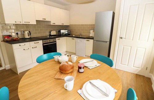 Melling Cottage | OLD CROW TREES BARN, luxury holiday cottage in Melling