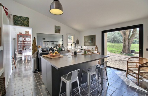 Beaurecueil Other | Old farmhouse for rent in Aix-en-Provence, at the foot of Sainte Victoire