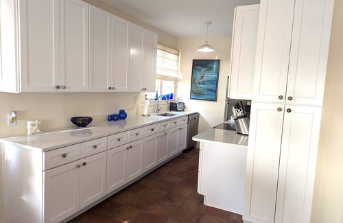 Indian Shores Cottage | "Old Florida" Beach Cottage-Beachfront!