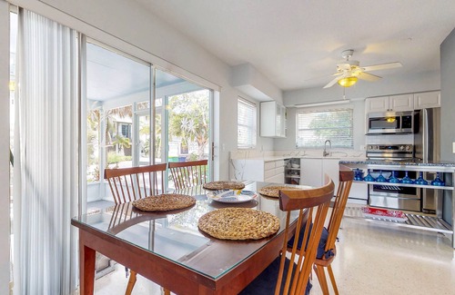 Anna Maria Cottage | Old Florida-style cottage w/private heated pool - walk to the beach - dogs OK