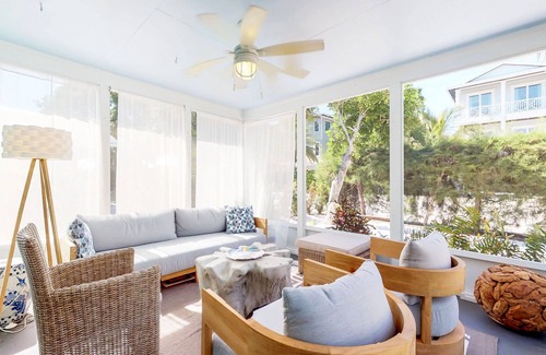 Anna Maria Cottage | Old Florida-style cottage w/private heated pool - walk to the beach - dogs OK