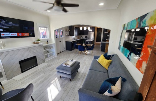 Coronado House | Old home, New Style, Hot Tub PHX!