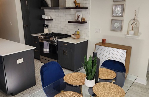Coronado House | Old home, New Style, Hot Tub PHX!